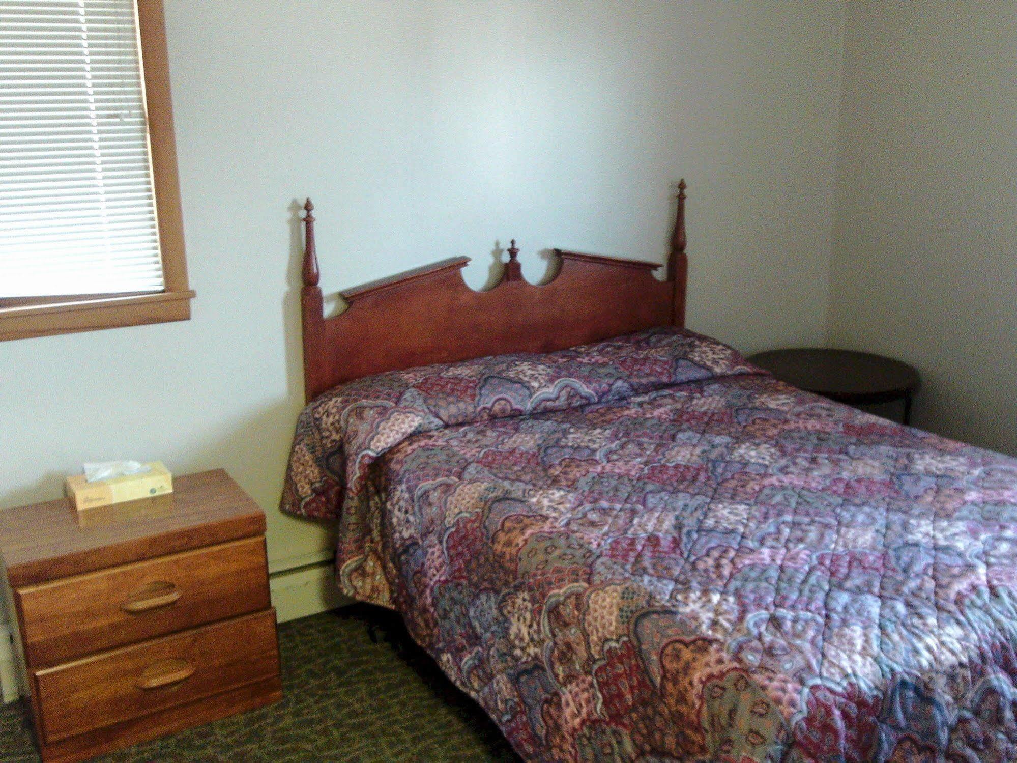 2Nd Street Inn & Suites Rochester Extérieur photo