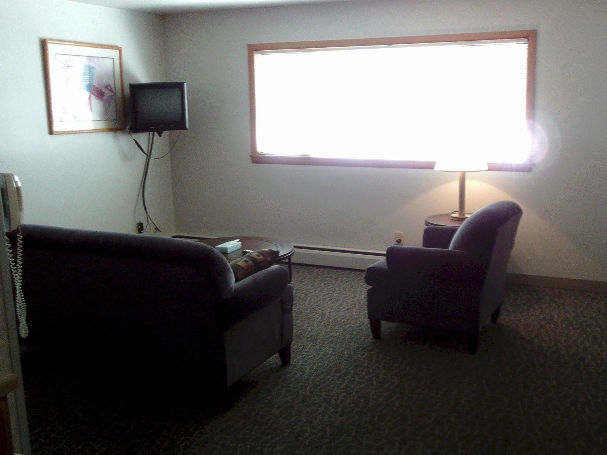 2Nd Street Inn & Suites Rochester Extérieur photo