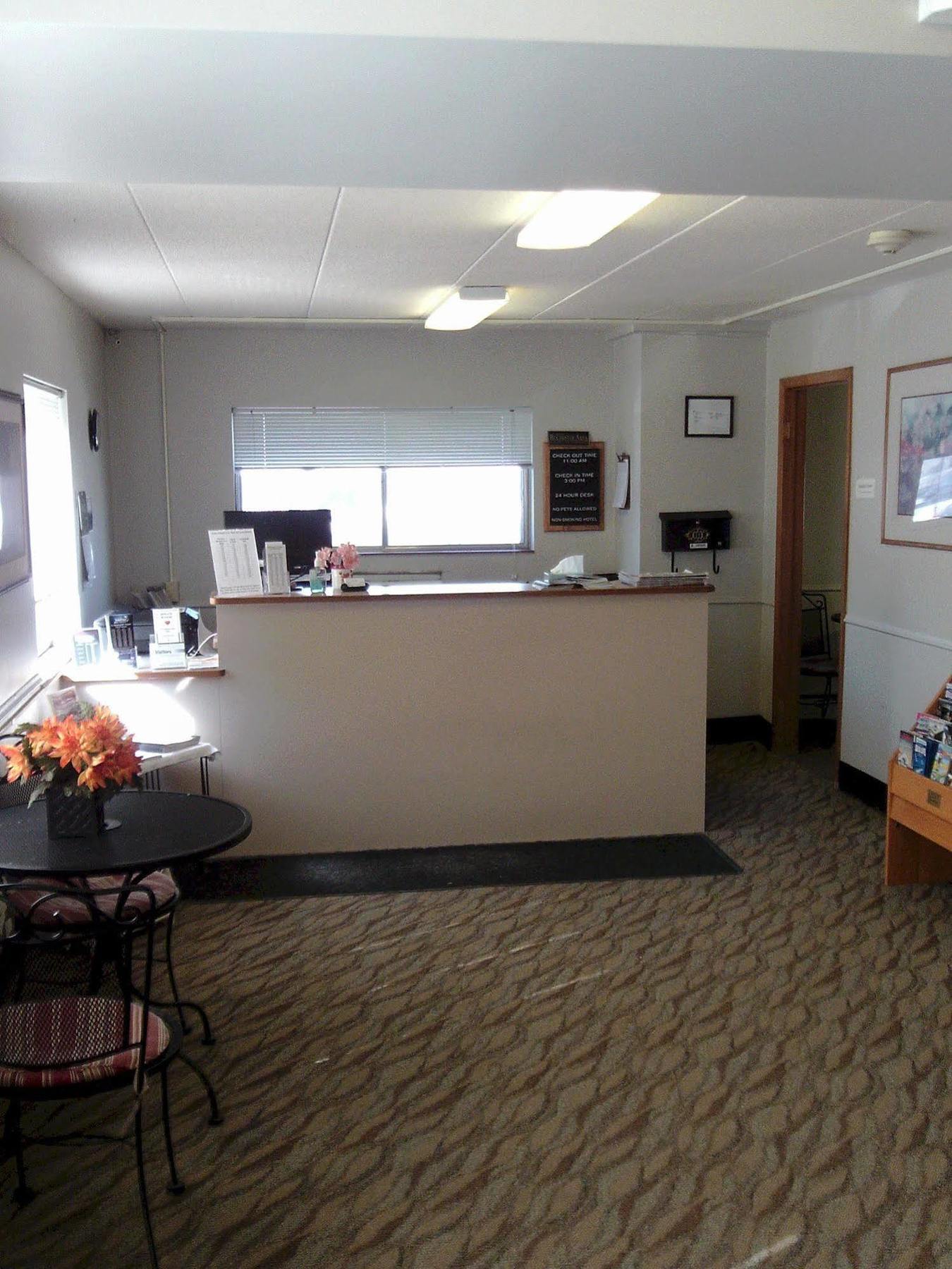 2Nd Street Inn & Suites Rochester Extérieur photo
